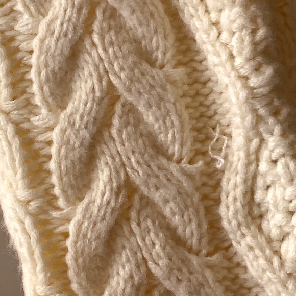 🎉🎉NEW WITH TAG‼️ ATTU ( beige botany ) CHUNKY KNIT TURTLE NECK SWEATER ‼️ - Picture 13 of 16